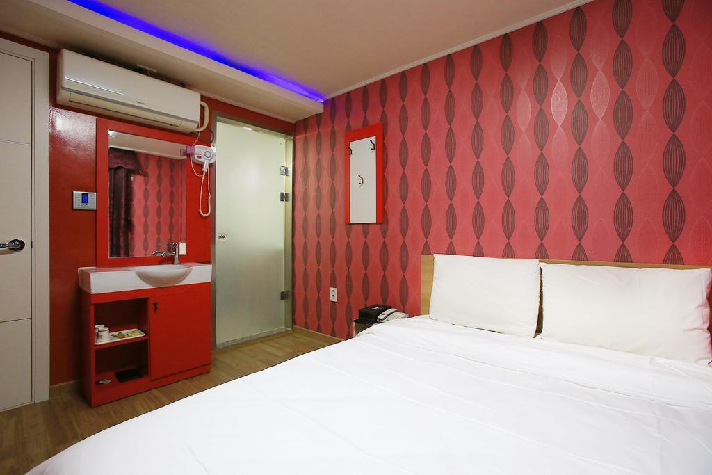Real Boutique Hotel Seul Esterno foto